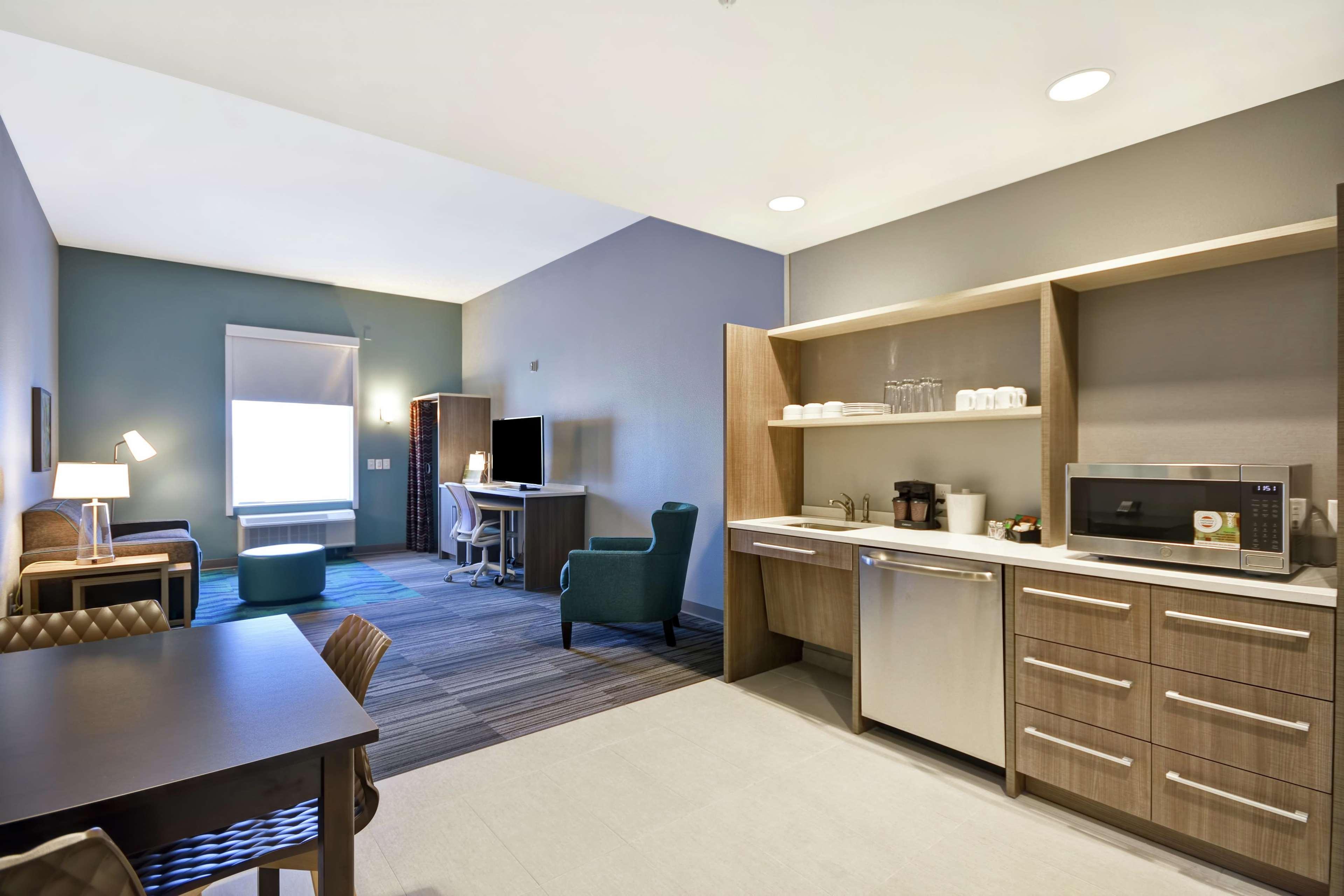 Home2 Suites By Hilton Queensbury Lake George מראה חיצוני תמונה